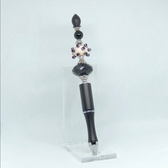 Midnight - Picture 1 of 1